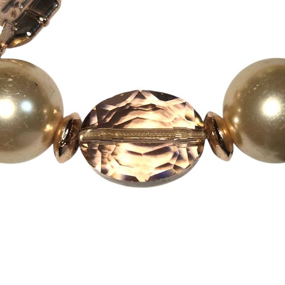 Monet Pearl Tower Faux Pearl, Rhinestone & Pink Glass Beaded Elastic Bracelet OS - Picture 5 of 8